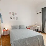 Balmes Private Hostel Barcelona