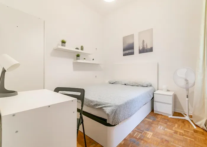 Balmes Private